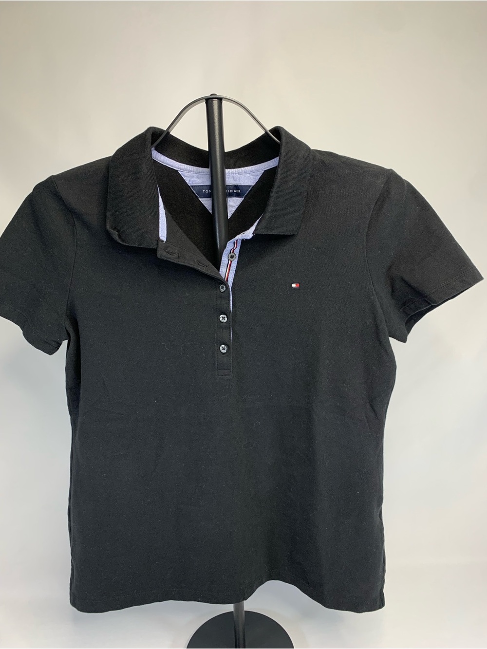 Tommy Hilfiger Black Polo Shirt with Subtle Flag